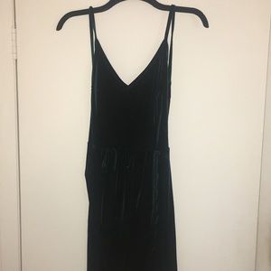 Mini dress!! Green velvet and open back!!